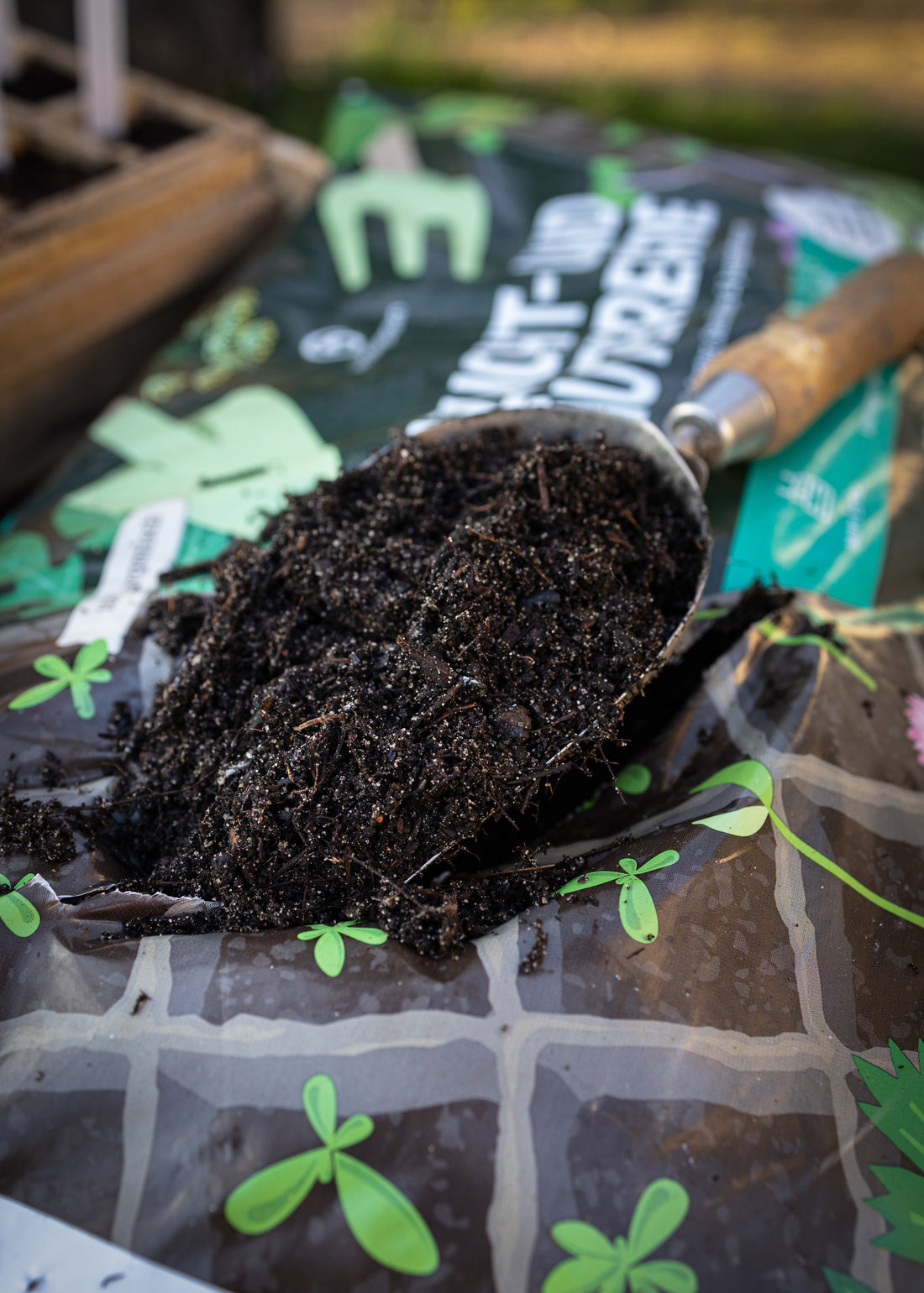 Wundergarten Organische Anzucht- und Kräutererde - 20L